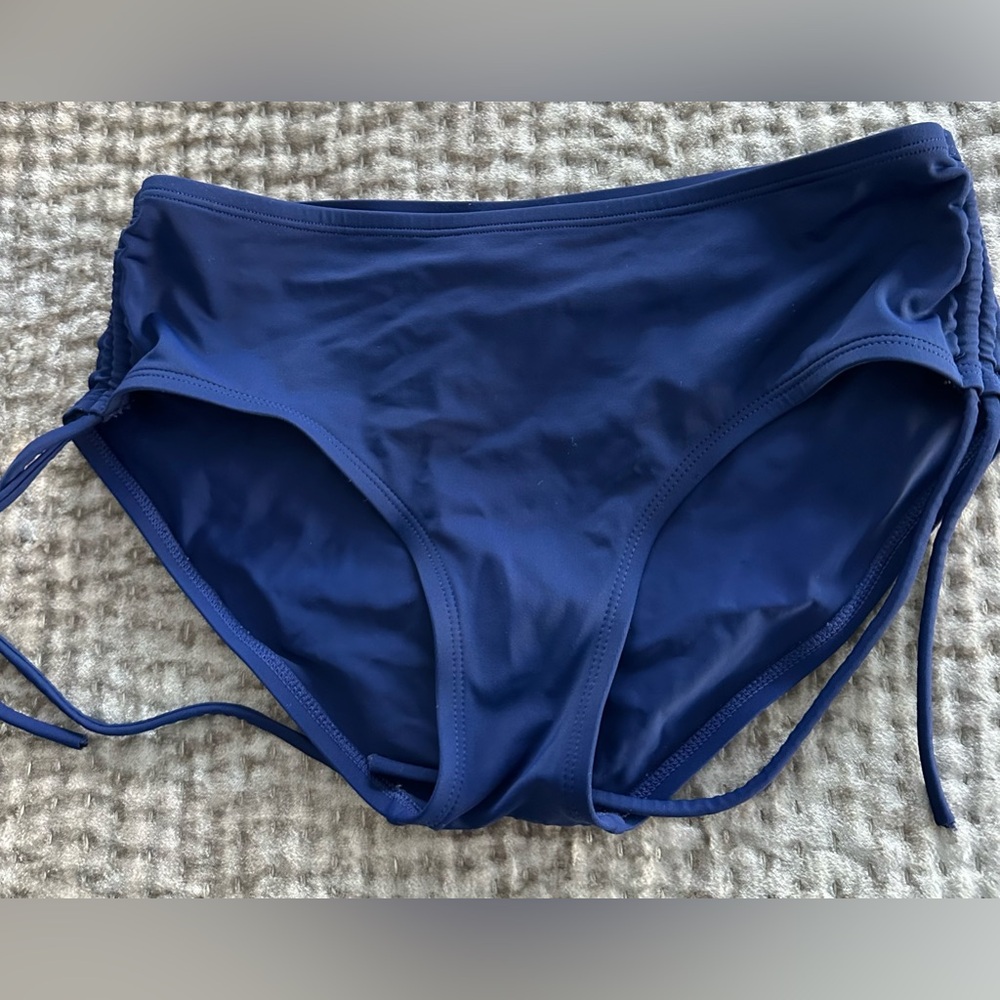 JAG Ladies Women’s Size Small Blue Pattern Swim Suit Bikini Tie Up Botto…